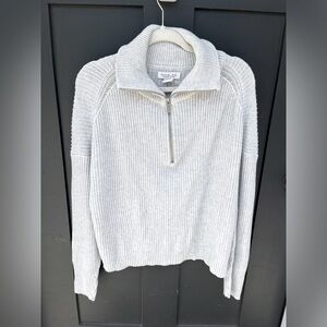 Rachel Zoe Light Gray Knit Half Zip Size Medium